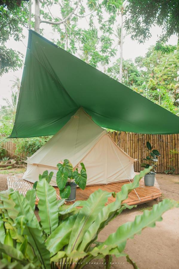 Shenanigans Glamping Resort Zamboanguita  Bagian luar foto