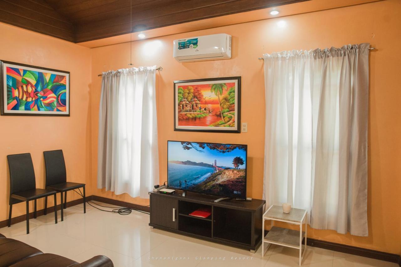 Shenanigans Glamping Resort Zamboanguita  Bagian luar foto