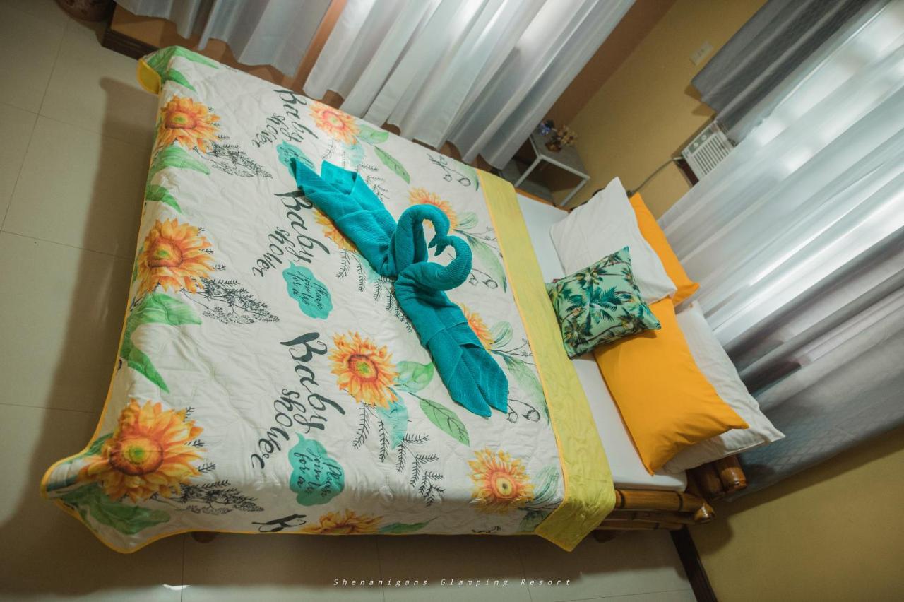 Shenanigans Glamping Resort Zamboanguita  Bagian luar foto