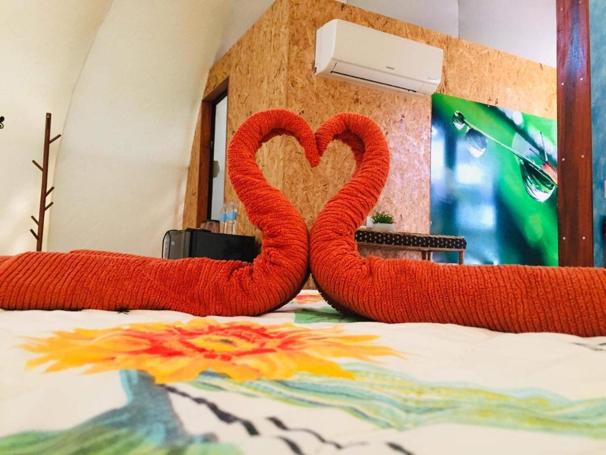 Shenanigans Glamping Resort Zamboanguita  Bagian luar foto