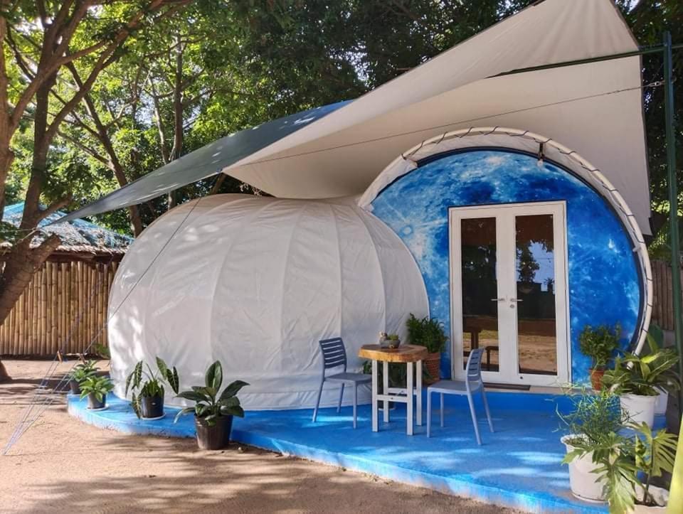 Shenanigans Glamping Resort Zamboanguita  Bagian luar foto