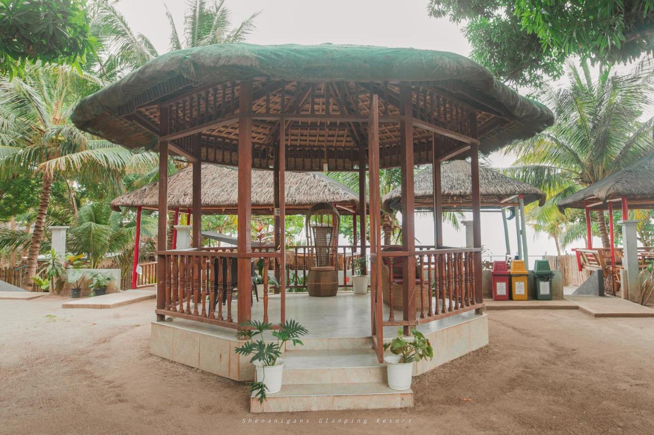 Shenanigans Glamping Resort Zamboanguita  Bagian luar foto
